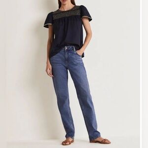 Ladies Boden Flutter Sleeve Navy and Gold Blouse Size 6